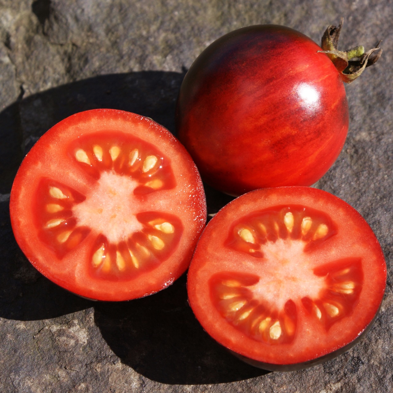 Black Strawberry – Image 2